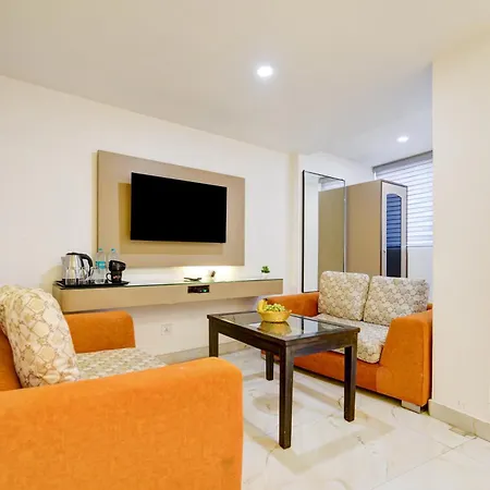 Hotel Krishna - By Rcg Hotels, Centrally Located, New Delhi Exterior photo