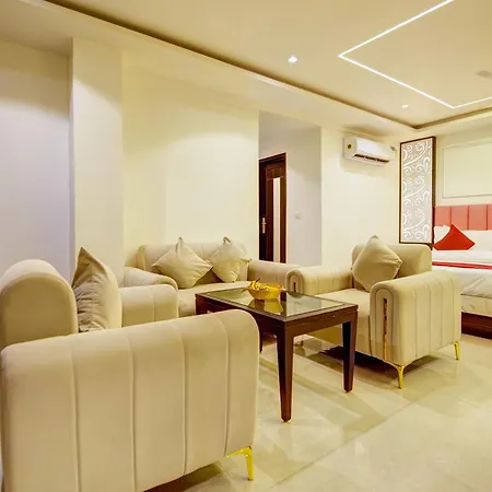 Hotel Krishna - By Rcg Hotels, Centrally Located, New Delhi Exterior photo
