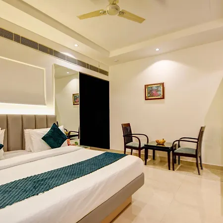 Hotel Krishna - By Rcg Hotels, Centrally Located, New Delhi Exterior photo
