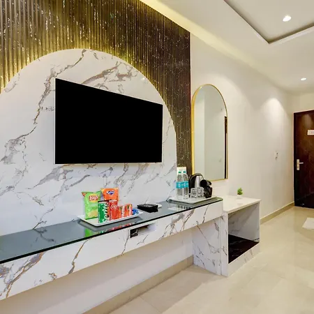 Hotel Krishna - By Rcg Hotels, Centrally Located, New Delhi Exterior photo